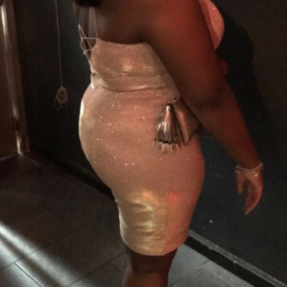 Dress - Picture 5 of 5